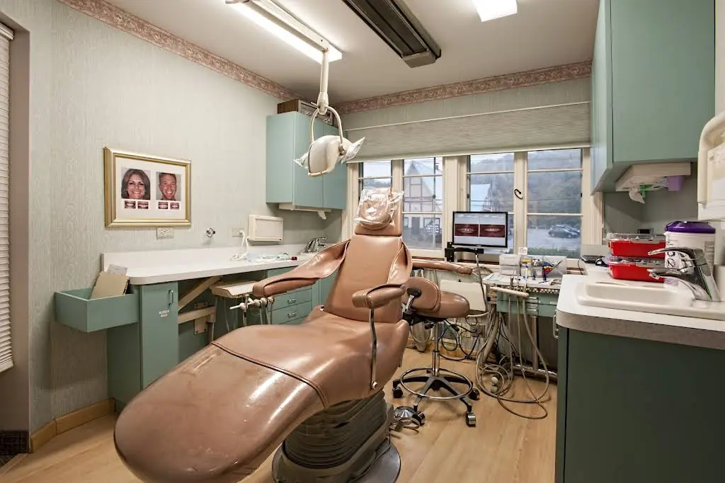 Beautiful Smiles - Cosmetic & Implant Dentistry
