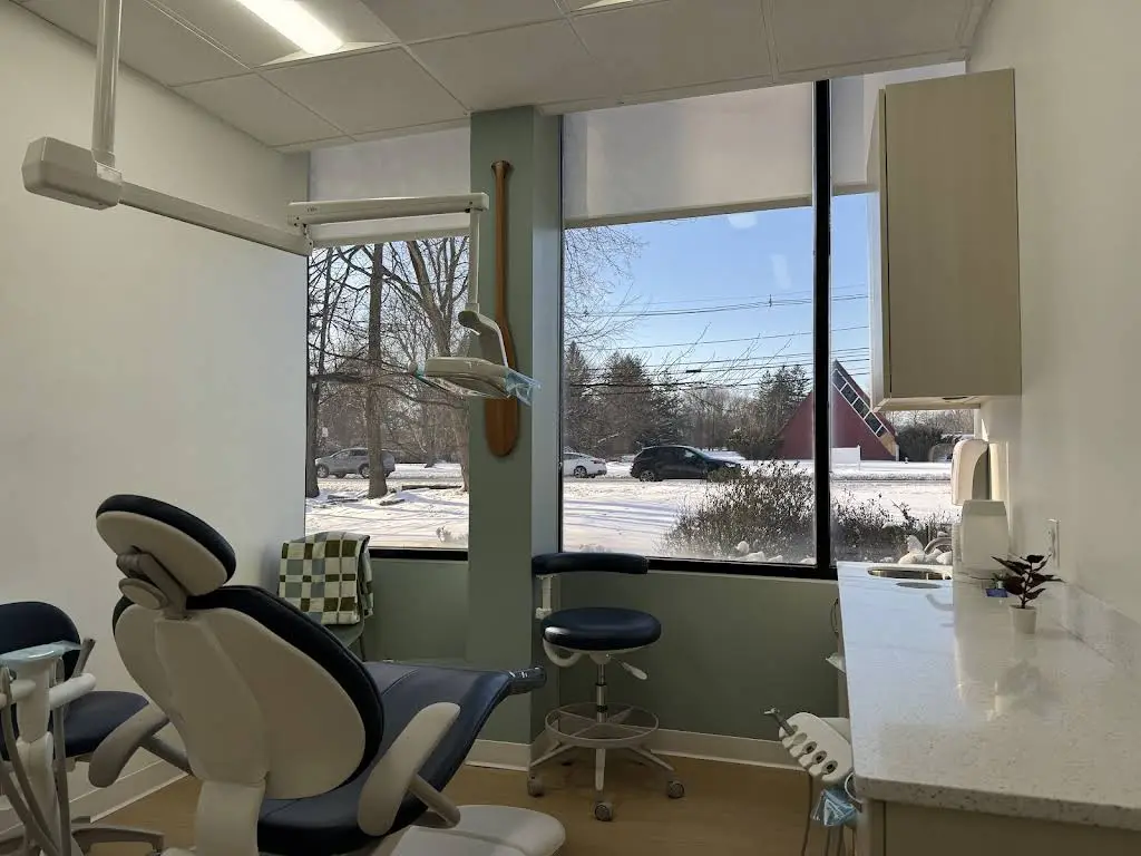 Canoe Brook Pediatric Dentistry - Professional dental clinic exterior with modern facilities