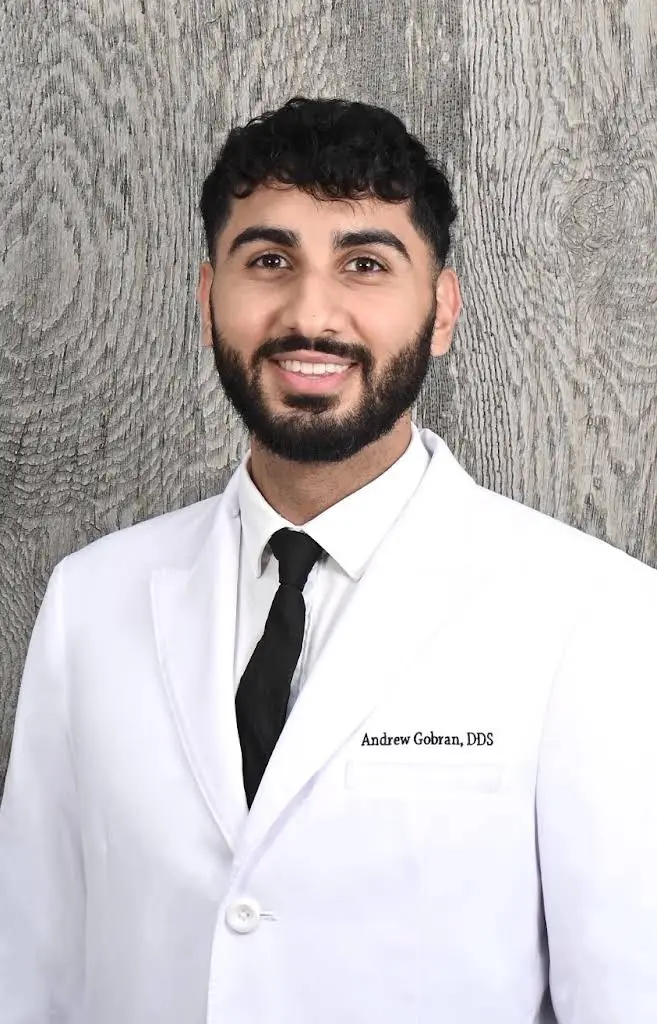 Monroe Dental and Implants