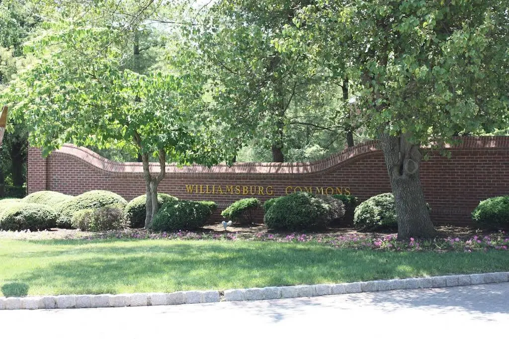 Four Seasons Family Dentistry - Professional dental clinic exterior with modern facilities