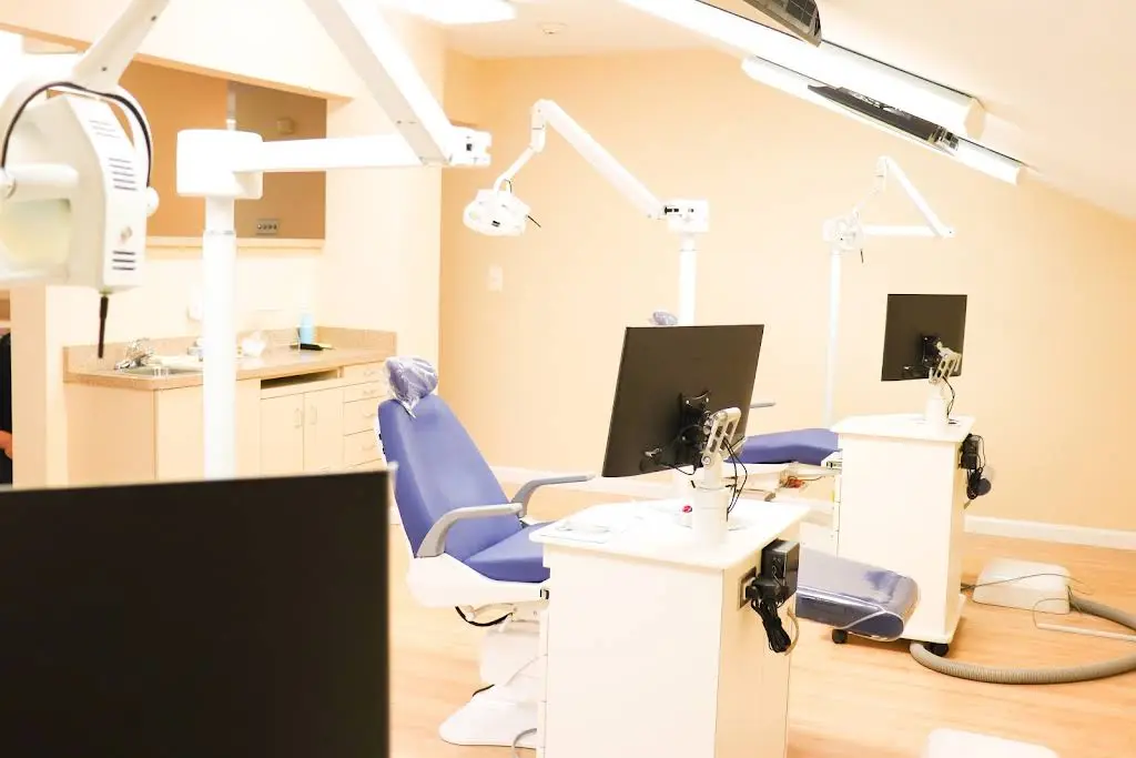 The Smilist Dental Marlboro