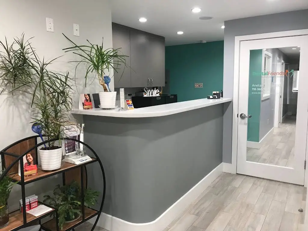 Dental Friends - Professional dental clinic exterior with modern facilities