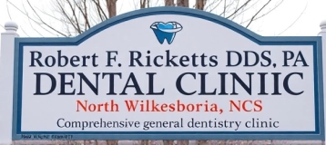 Robert F Ricketts DDS PA