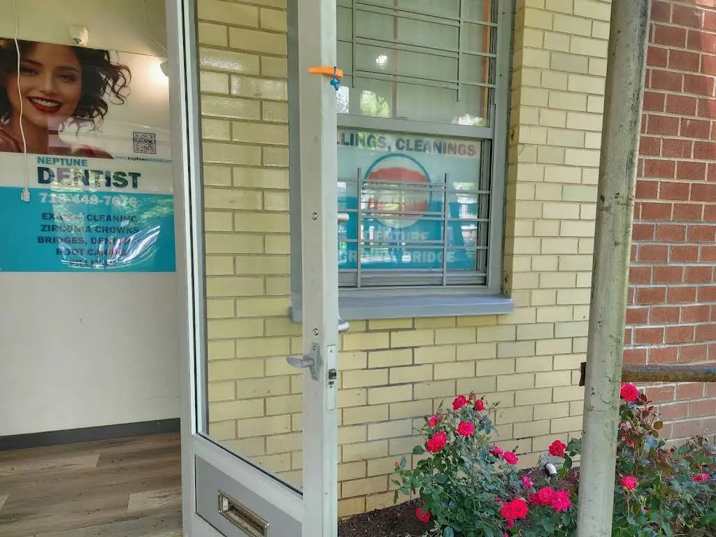 Neptune Dentist