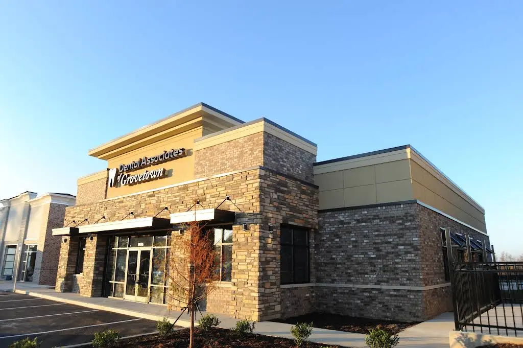 Dental Associates of Grovetown - Professional dental clinic exterior with modern facilities