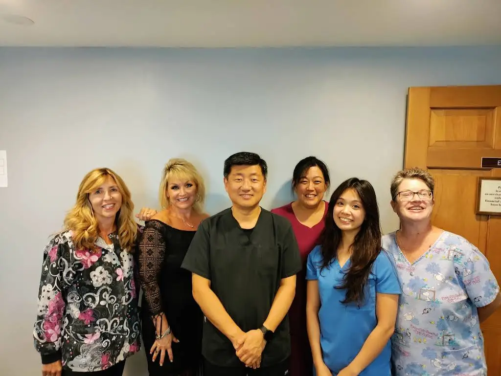North Tonawanda Smiles Dentistry - Dr Eunsuk Lee