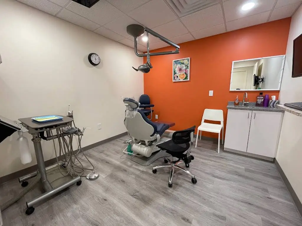Metuchen Pediatric Dentistry - Professional dental clinic exterior with modern facilities