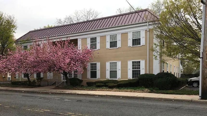 Matthew Horn, DDS - Professional dental clinic exterior with modern facilities