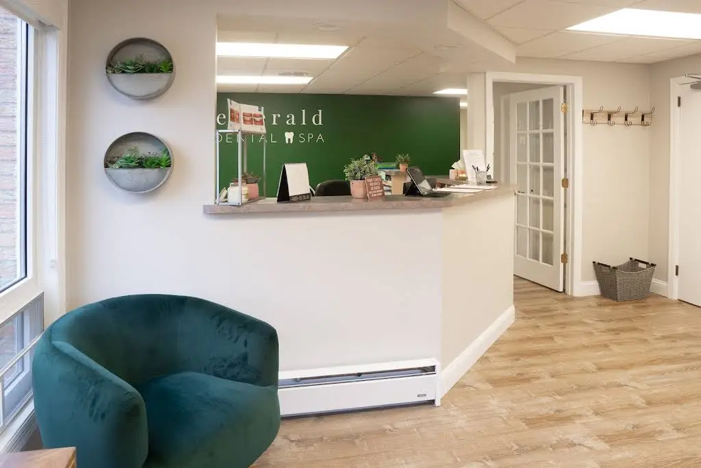 Emerald Dental Spa