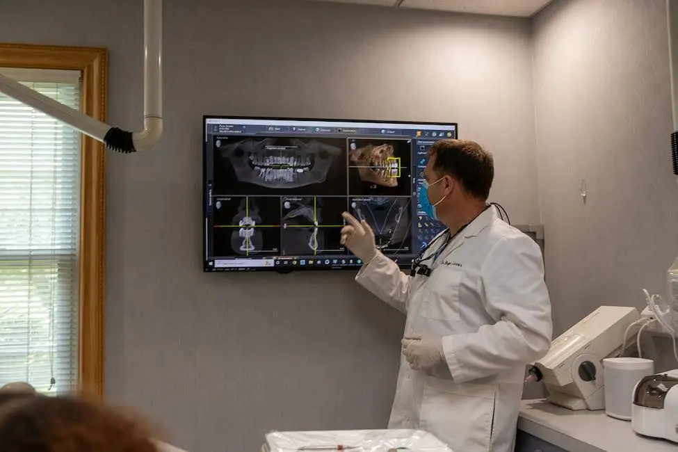Summerhill Dental Excellence: Dr. Roger Lerner