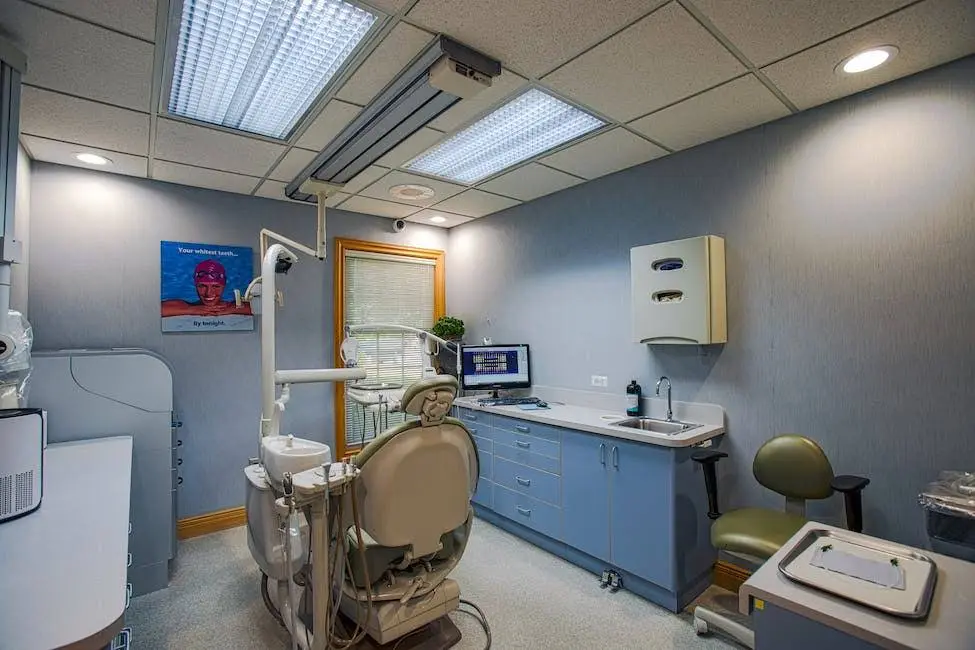 Summerhill Dental Excellence: Dr. Roger Lerner