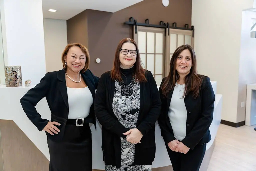 Comprehensive Dental & Implant Center