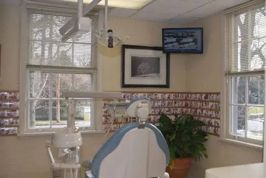 Edgemont Dental Arts and Dental Implant Center
