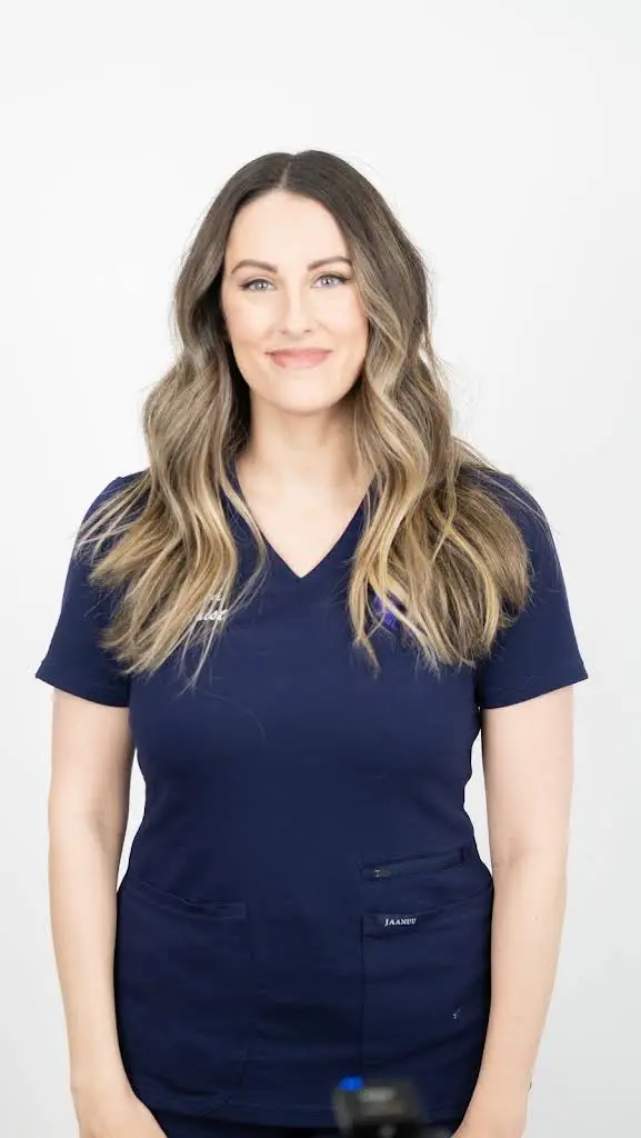 b Dental Spa