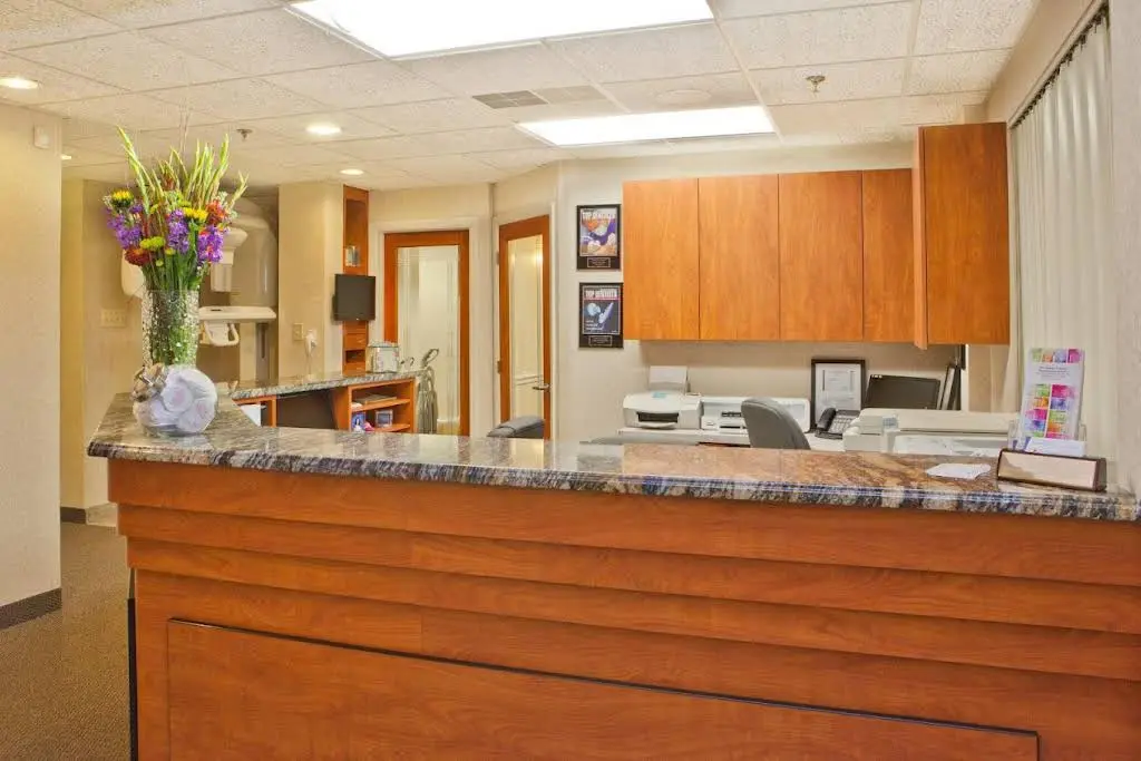 Premier Care Family Dental - Manalapan