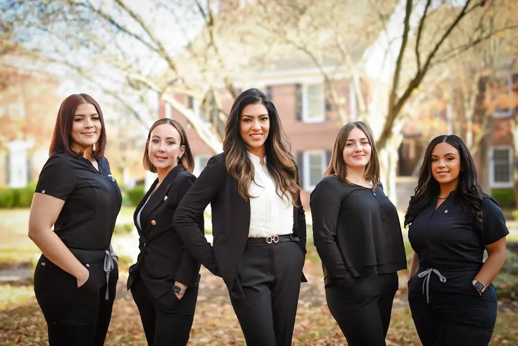 Clarity Dental: Dr. Ramla Ahmed, DDS