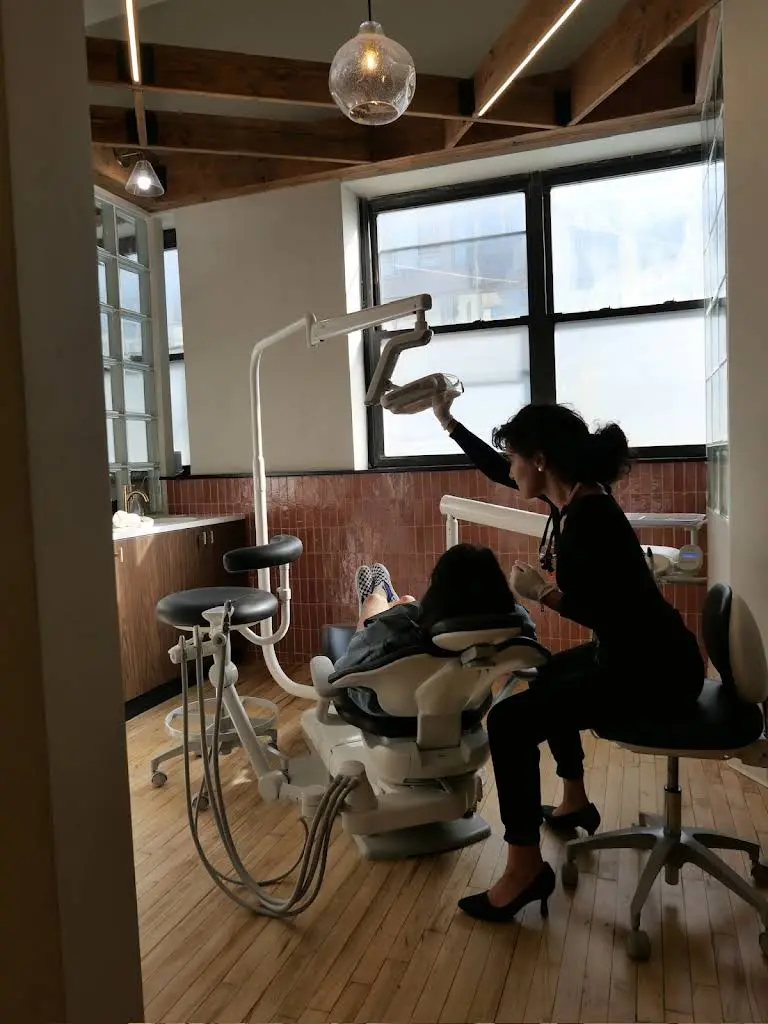 Demibone Dental Clinic