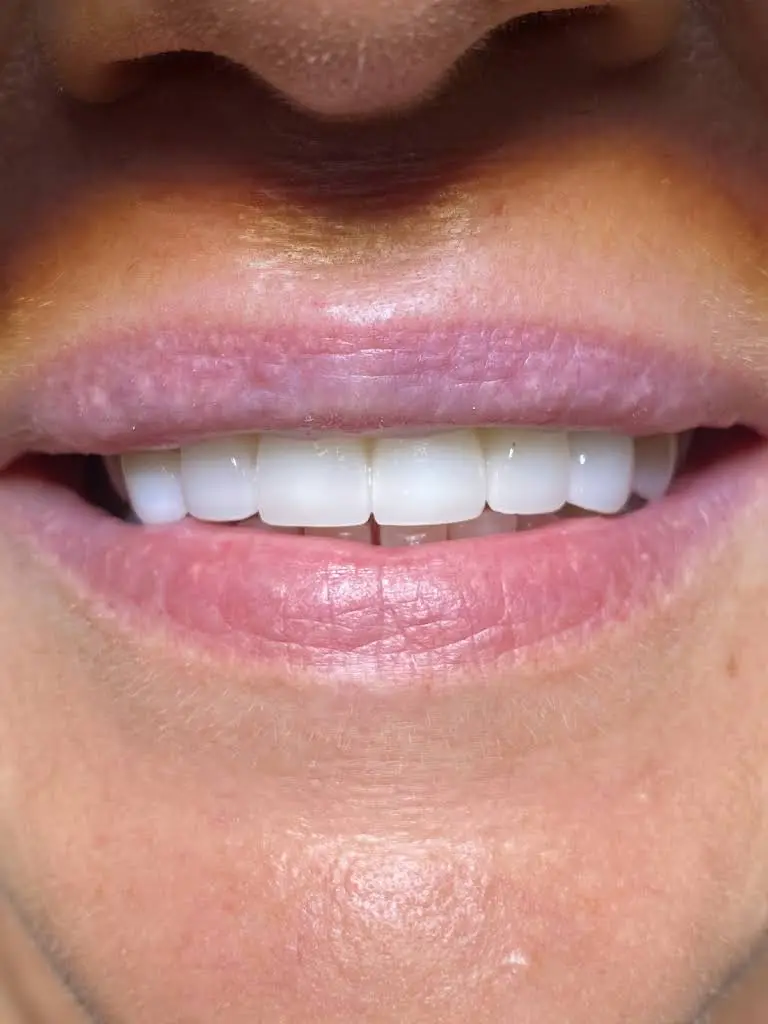 Eurodental Studio - Professional dental clinic exterior with modern facilities