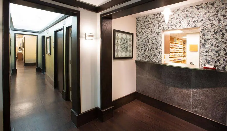 Periodontal & Implant Associates - Livingston
