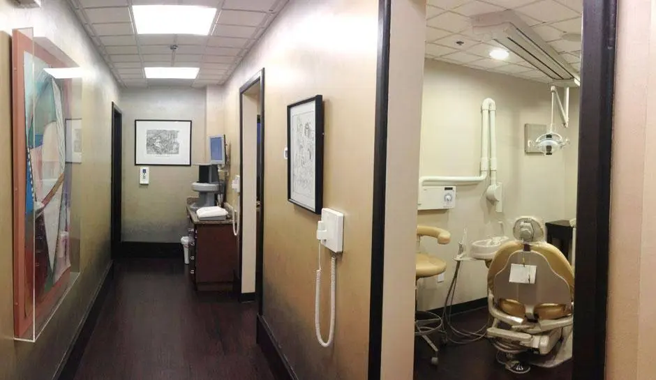 Periodontal & Implant Associates - Livingston