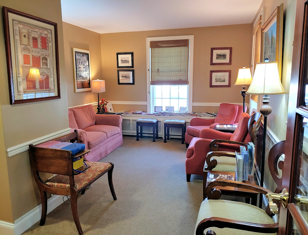 Bellevue Avenue Dental Associates