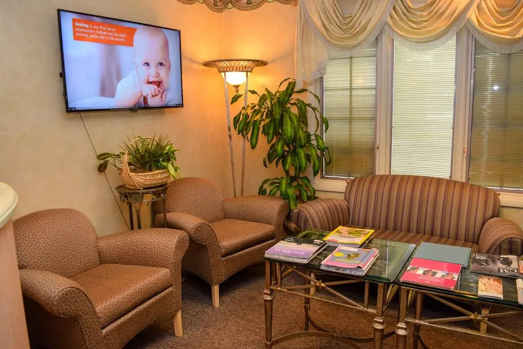 Dental Health Center of Holmdel