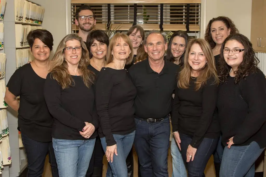 Moskowitz and Penner Dental Arts
