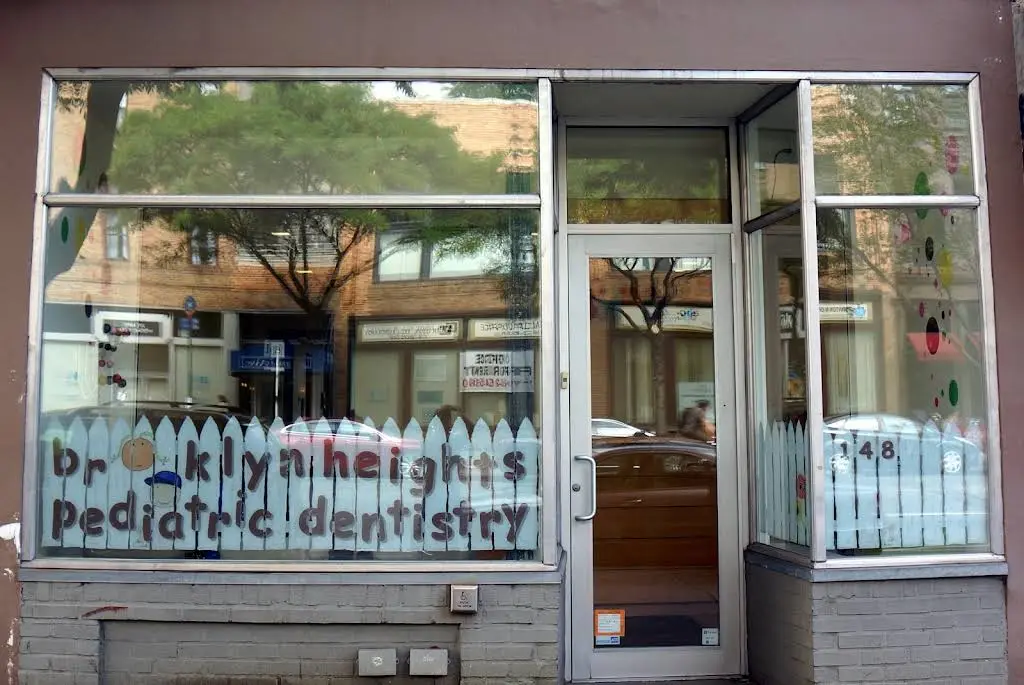 Brooklyn Heights Pediatric Dentistry - Professional dental clinic exterior with modern facilities