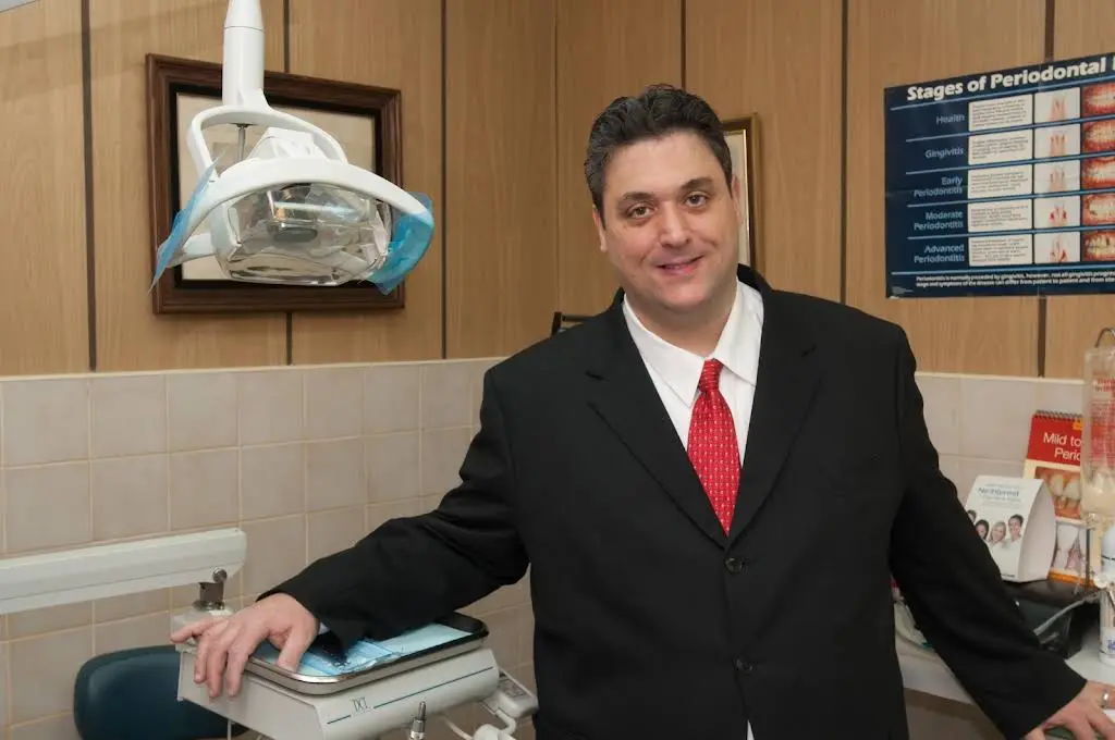 Metropolitan Family Dental - Professional dental clinic exterior with modern facilities
