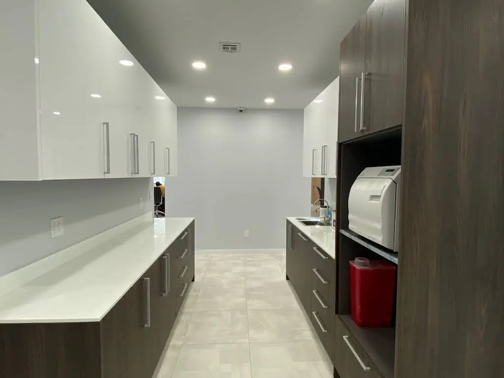 Rock A Smile Dental Studio
