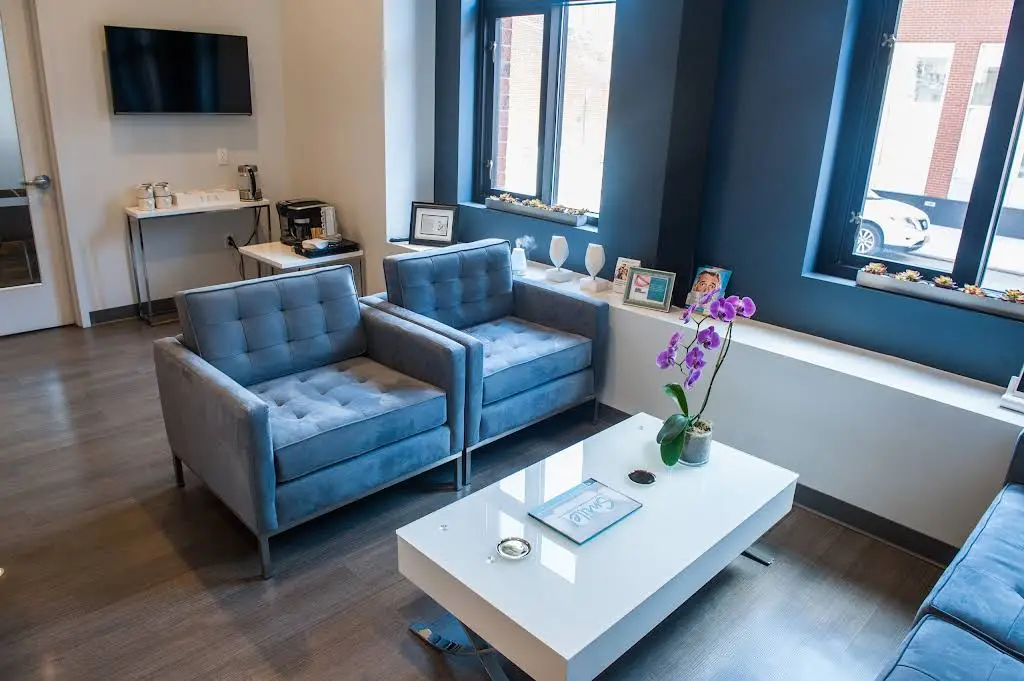 LIC Dental Associates