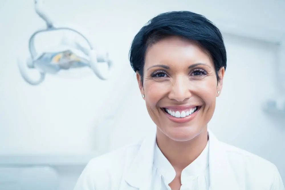 Emergency Dentist Manhattan NYC - Professional dental clinic exterior with modern facilities