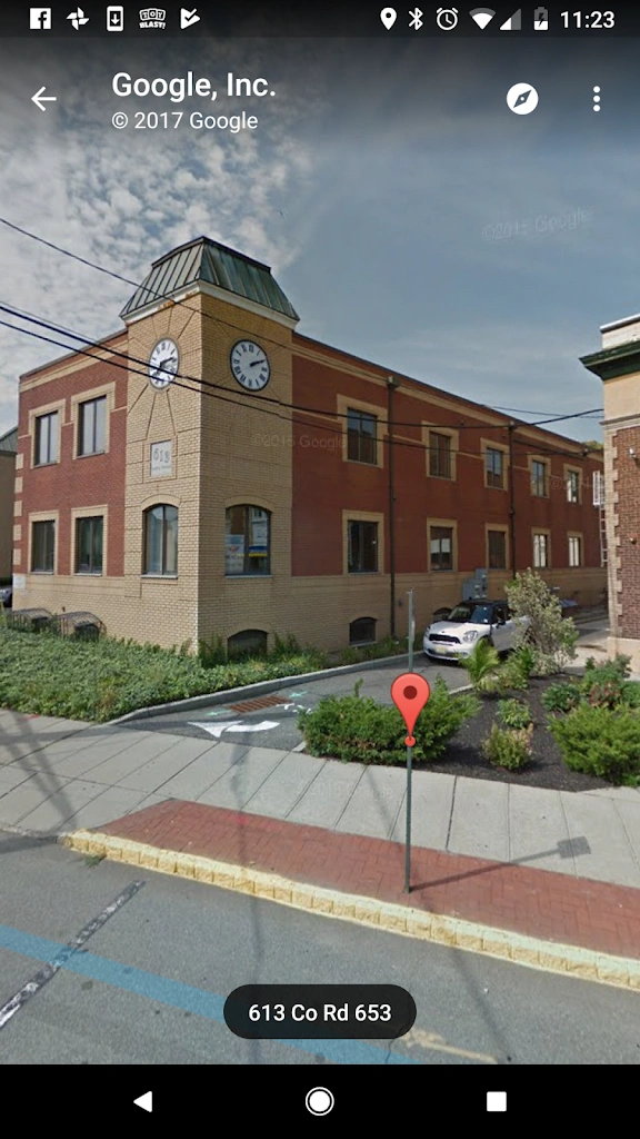 Amboy Orthodontics - Professional dental clinic exterior with modern facilities