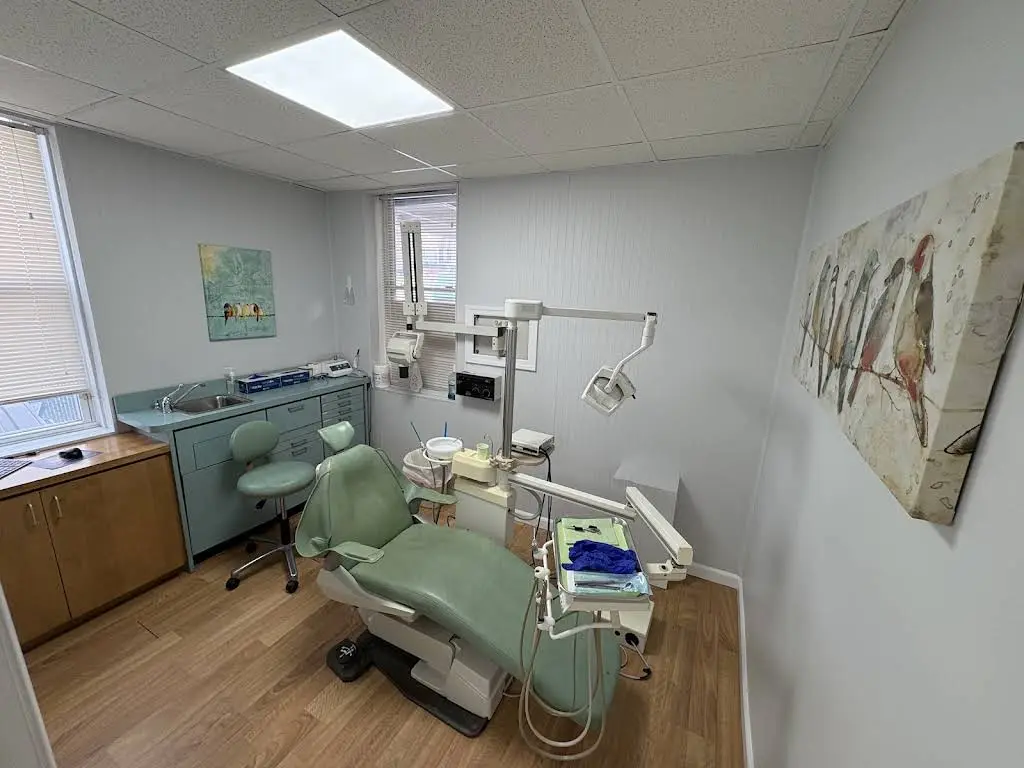 Advanced Dental - Professional dental clinic exterior with modern facilities
