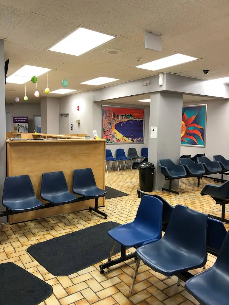 West Broadway Dental - Professional dental clinic exterior with modern facilities