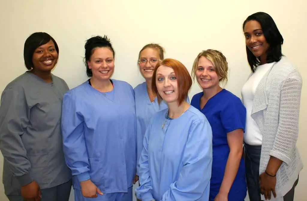 Aberdeen Family Dental P.A. - Professional dental clinic exterior with modern facilities