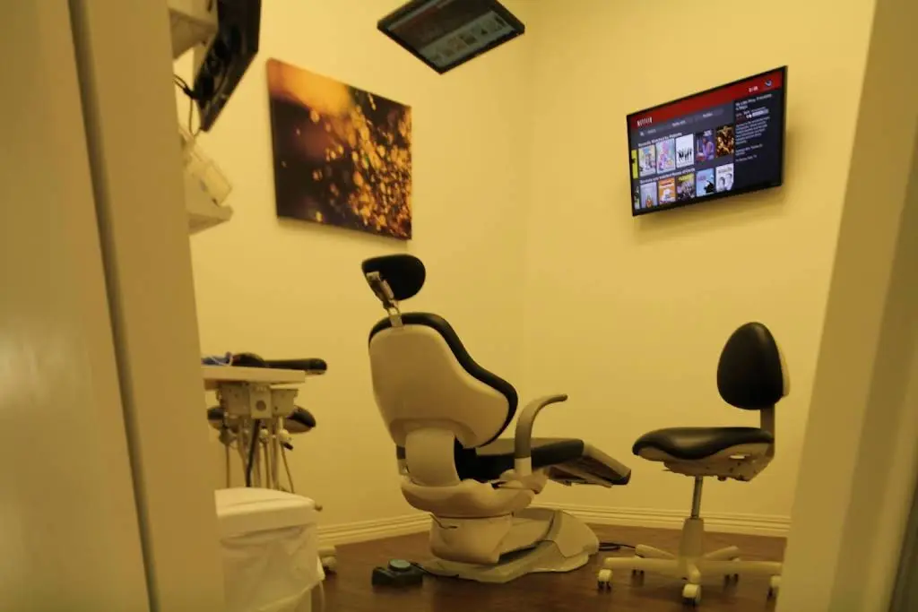 Court Square Dentistry