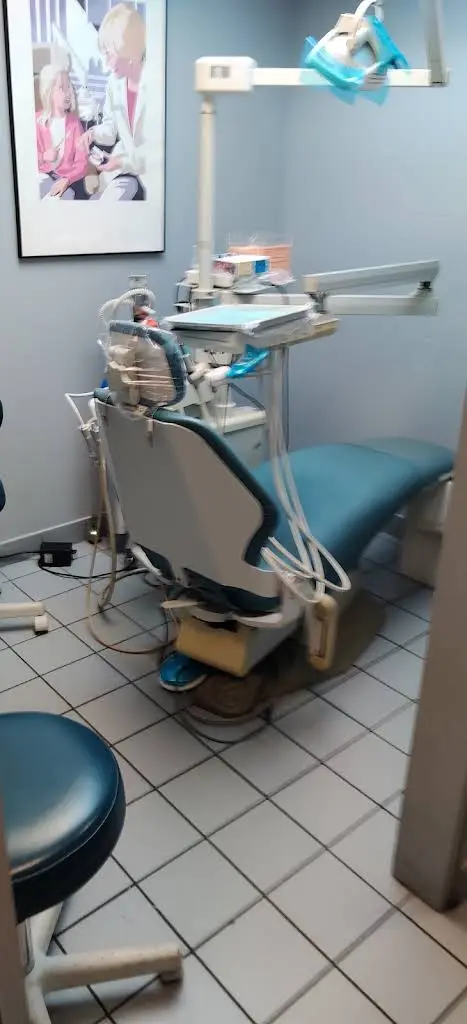 Queens Center Dental, PC
