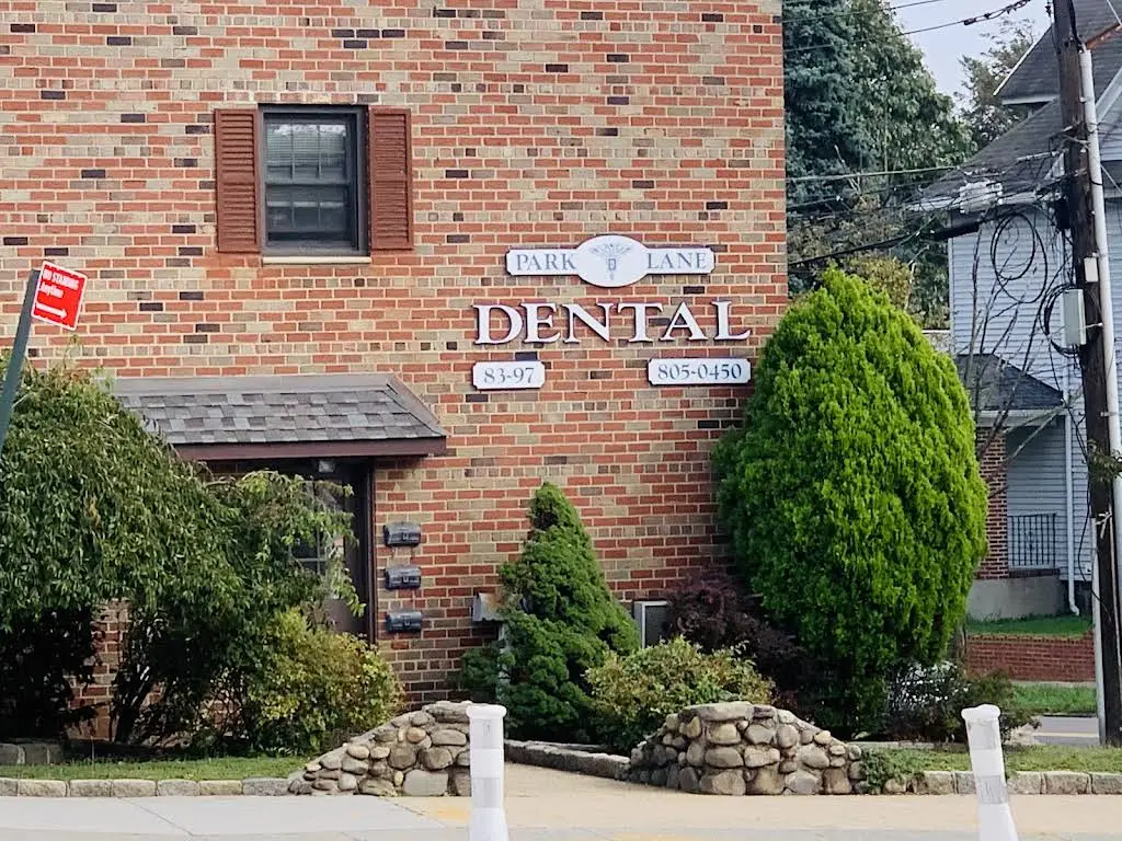 Park Lane Dental - Professional dental clinic exterior with modern facilities