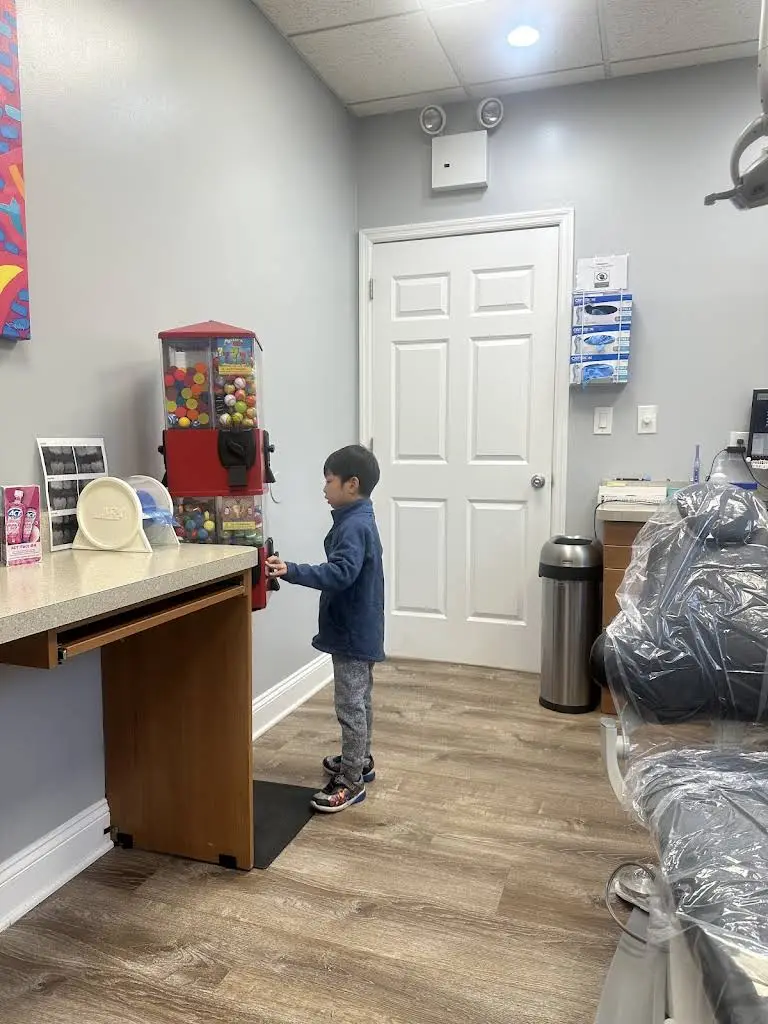 Small World Dental
