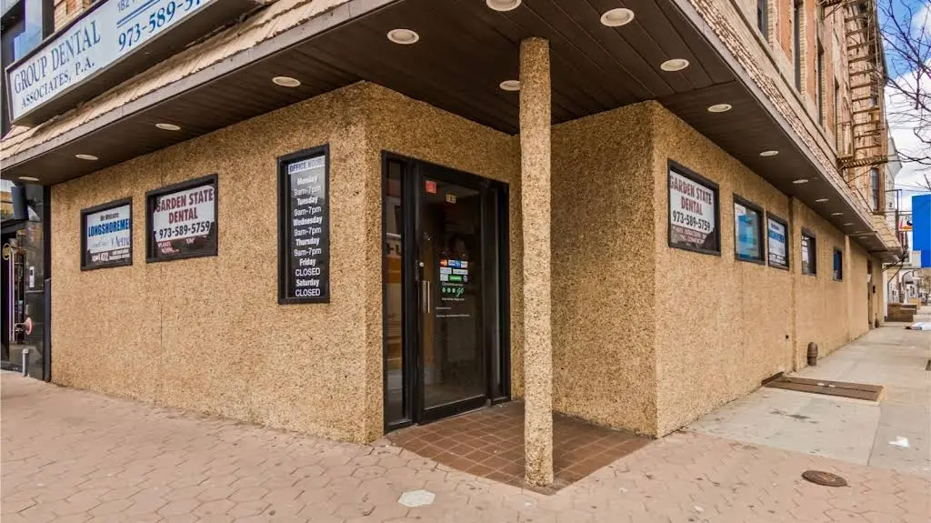 Garden State Dental of Newark - Professional dental clinic exterior with modern facilities