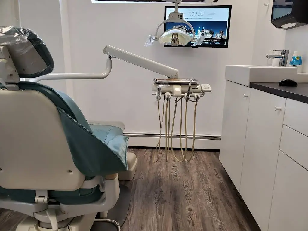 NÜVA Smile - Professional dental clinic exterior with modern facilities