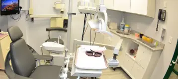 Vomar Dental Center / Dr. Victor M. Benet DDS