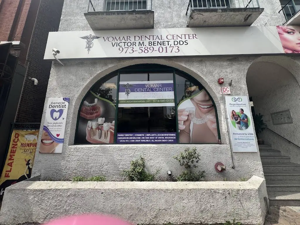 Vomar Dental Center / Dr. Victor M. Benet DDS