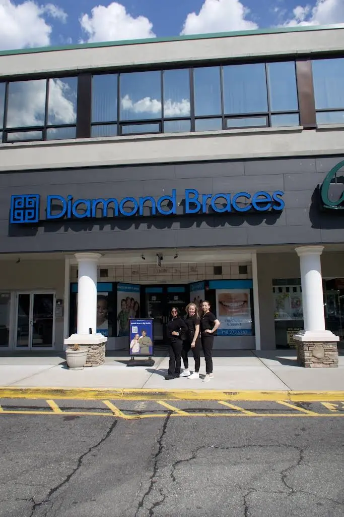Diamond Braces - Professional dental clinic exterior with modern facilities