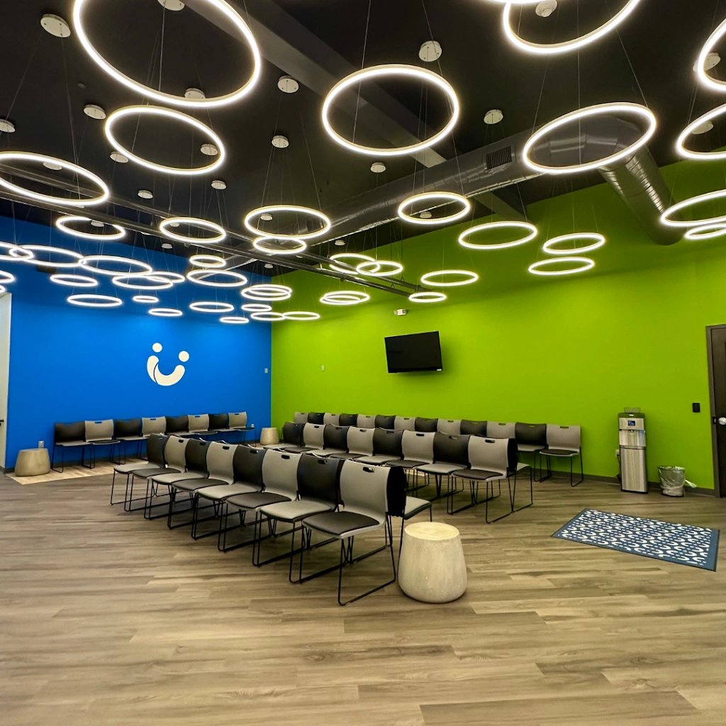 Abra Dental - Professional dental clinic exterior with modern facilities