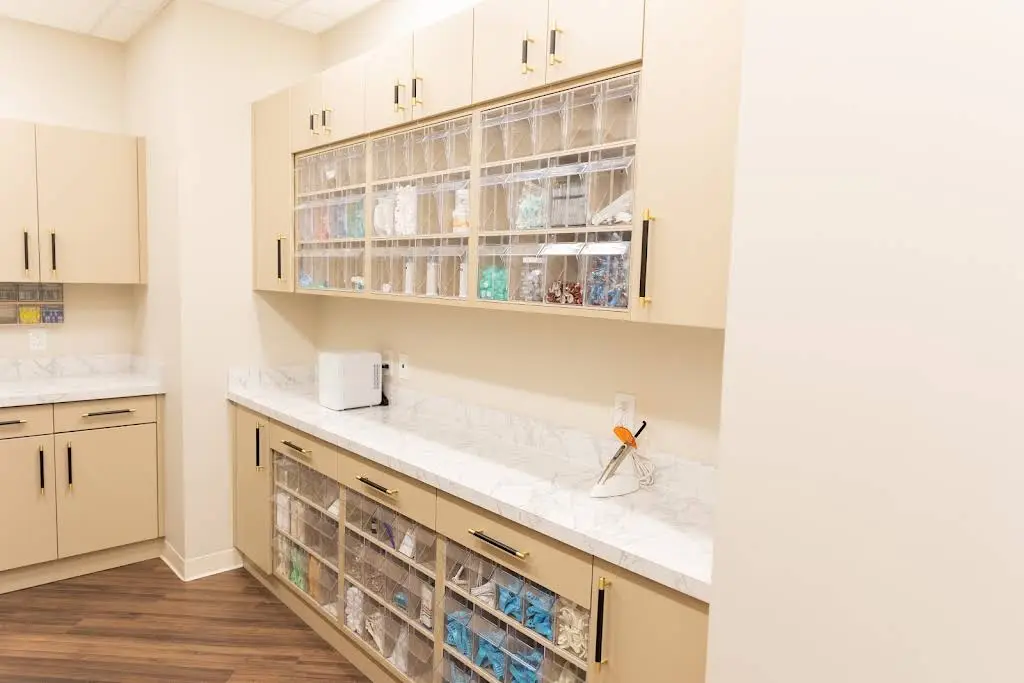 Paragon Dental - Dr. Danielle Indelicato