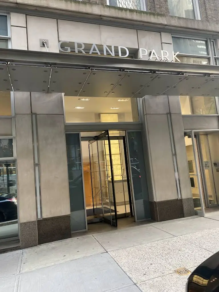 Expert Dental - Midtown