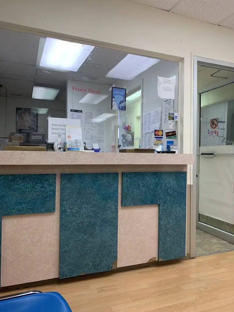 Pura Dental Center 82nd St.
