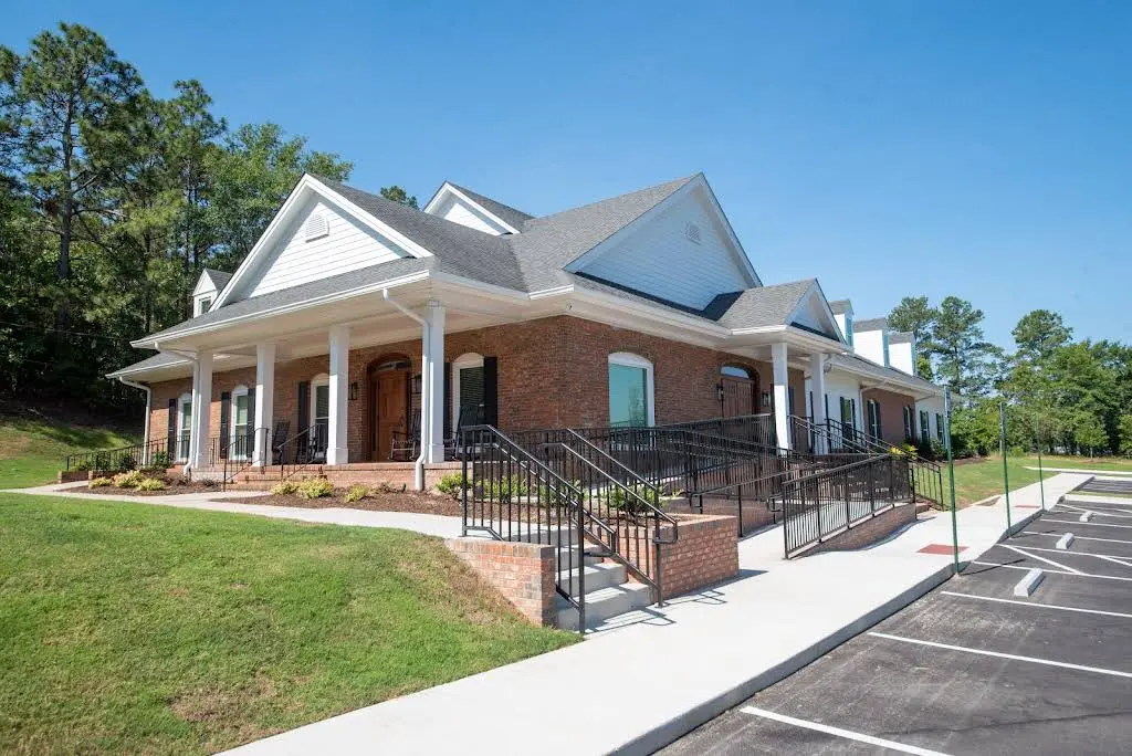 Shirer Family Dentistry - Professional dental clinic exterior with modern facilities